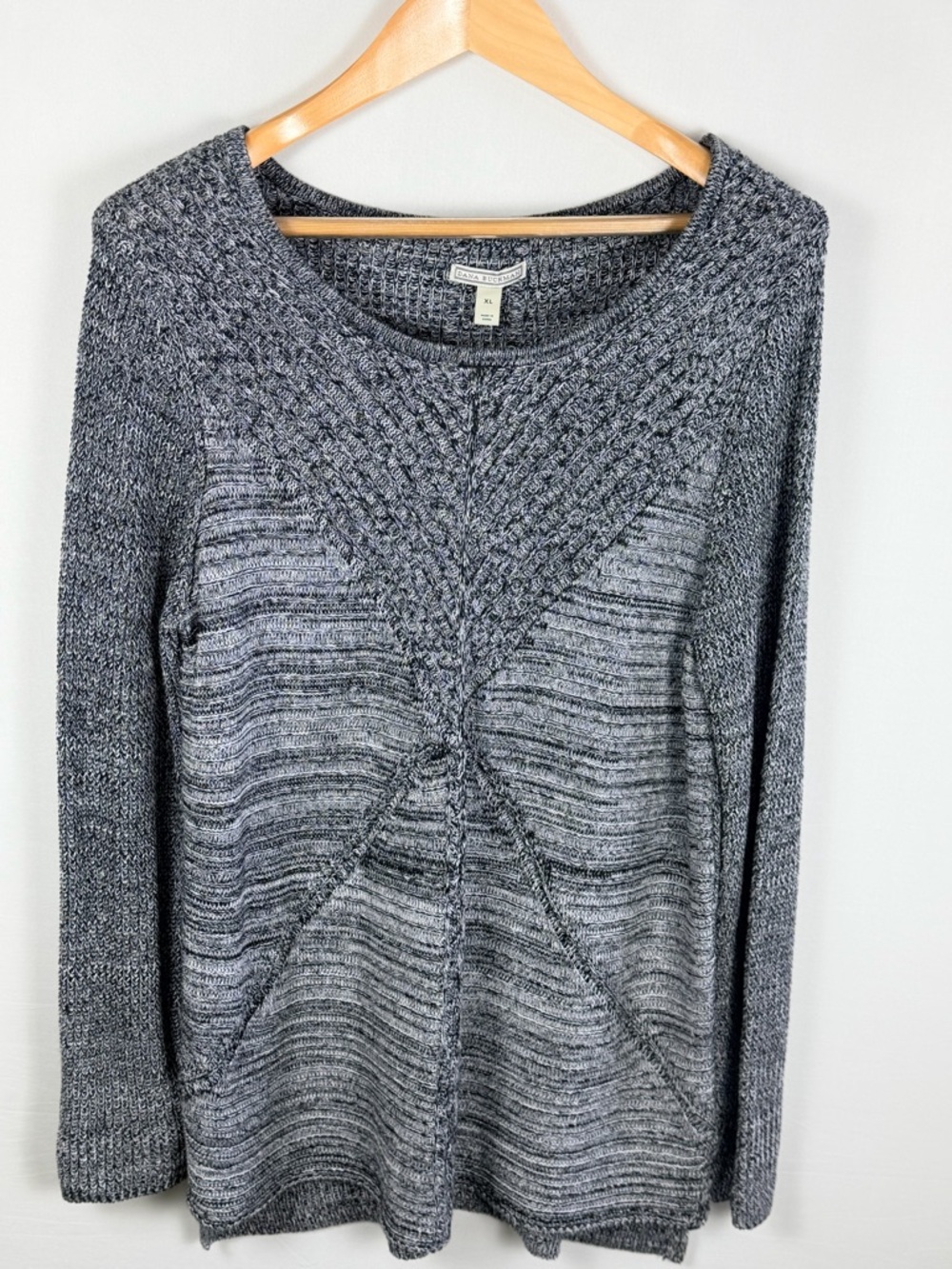 Dana Buchman XL Knit Sweater Gray Textured Seam Detail Lightweight Cozy Marled